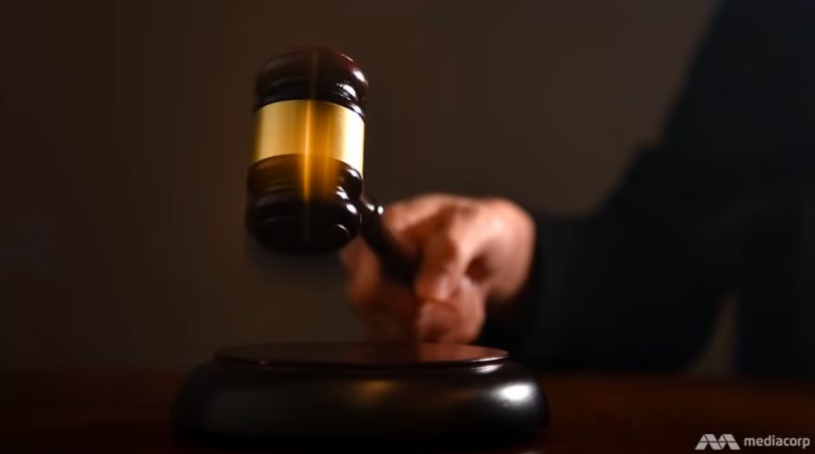 (已签发)柔:狮城二三事:被控贪污前大楼管理经理 被加控洗黑钱罪名