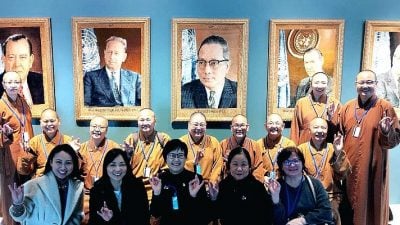 FGS bhikkhunīs share equality at UN Status of Women forum