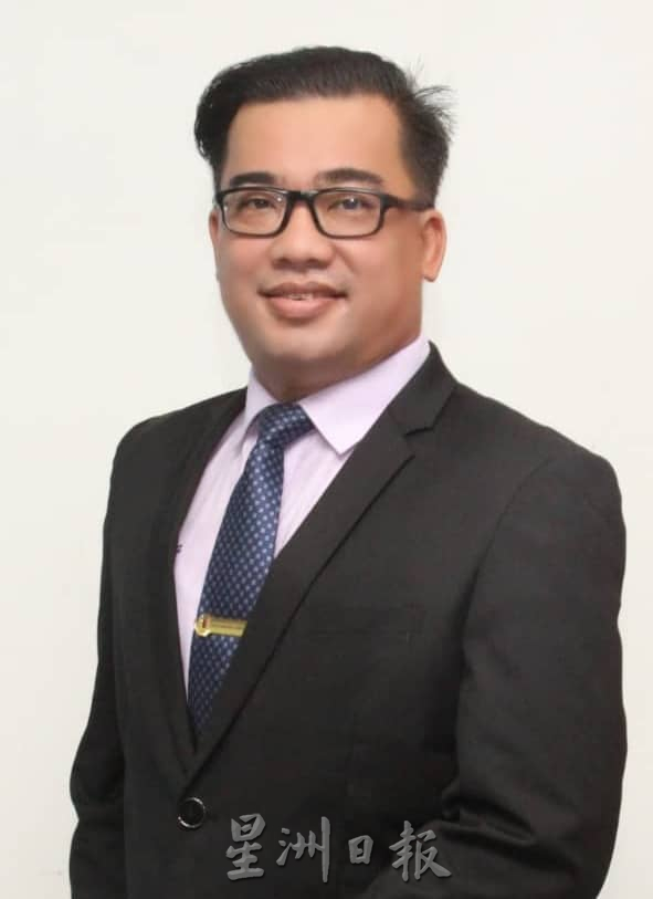 NS主文/施工后 铺路工程留“手尾”,沉香路“补丁”多凹凸