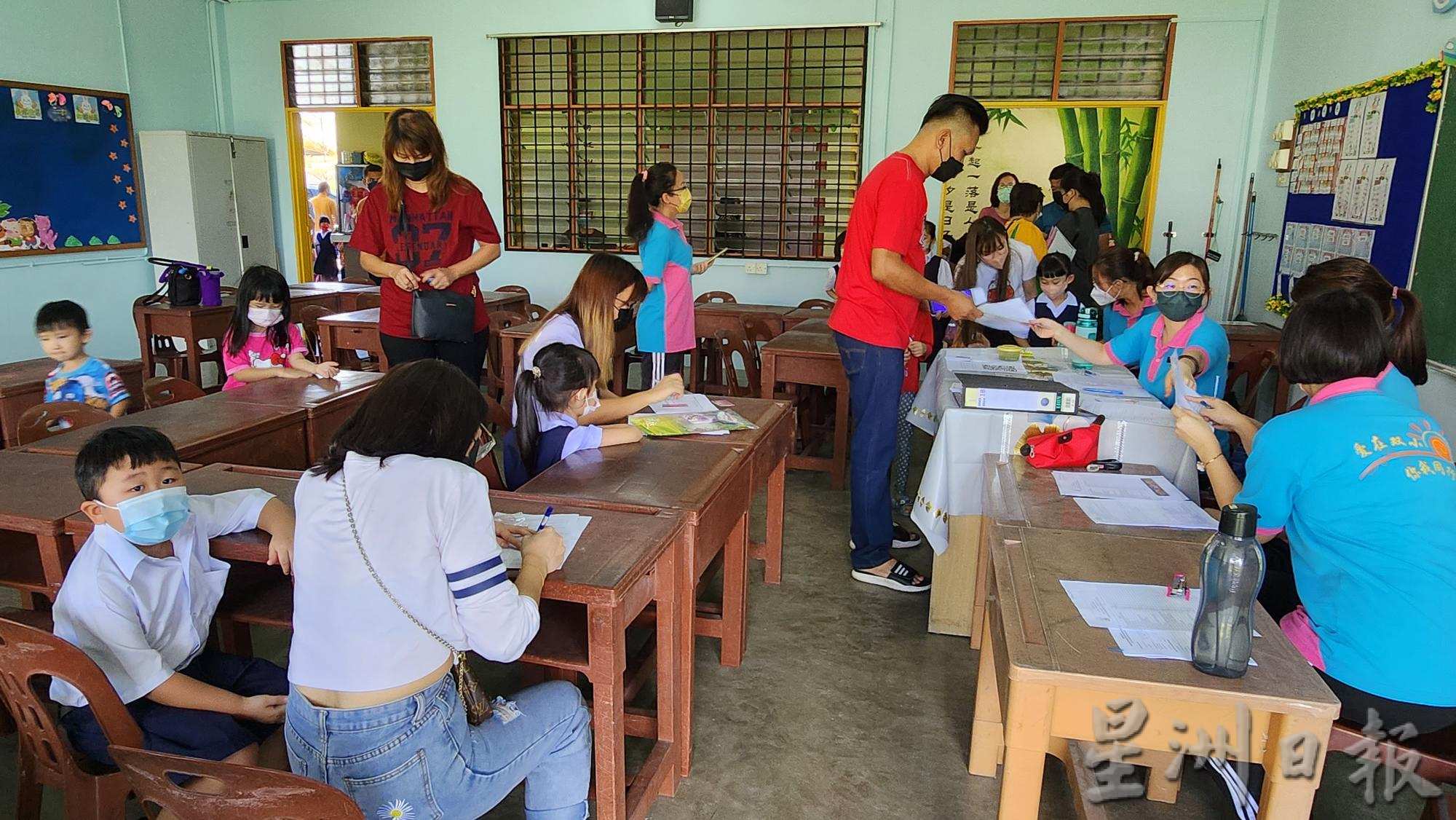 NS主文/联邦维修拨款,谢琪清吁半津贴华小敢敢申请