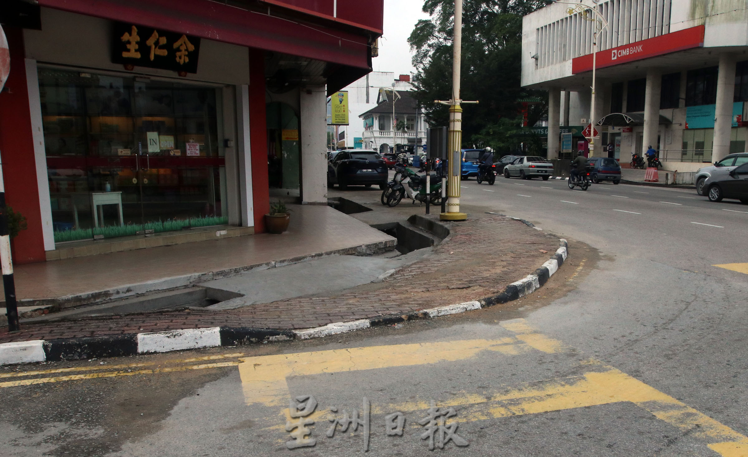 NS封面主文／提升排水系统，“开放式”大深沟却成“陷阱”