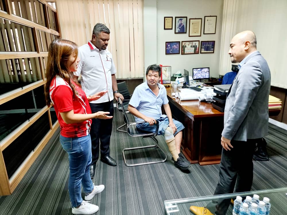 ns文丁:获发展商捐助,截肢者重新站起来