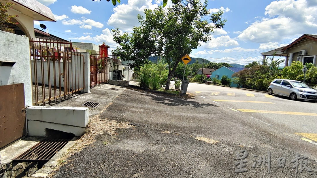 NS芙蓉:百美花园第一期展铺路工程,民众无需“额外付费”