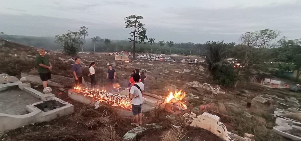 NS马口:马口义山现人潮,马口华团派人驻守收取环境清理费
