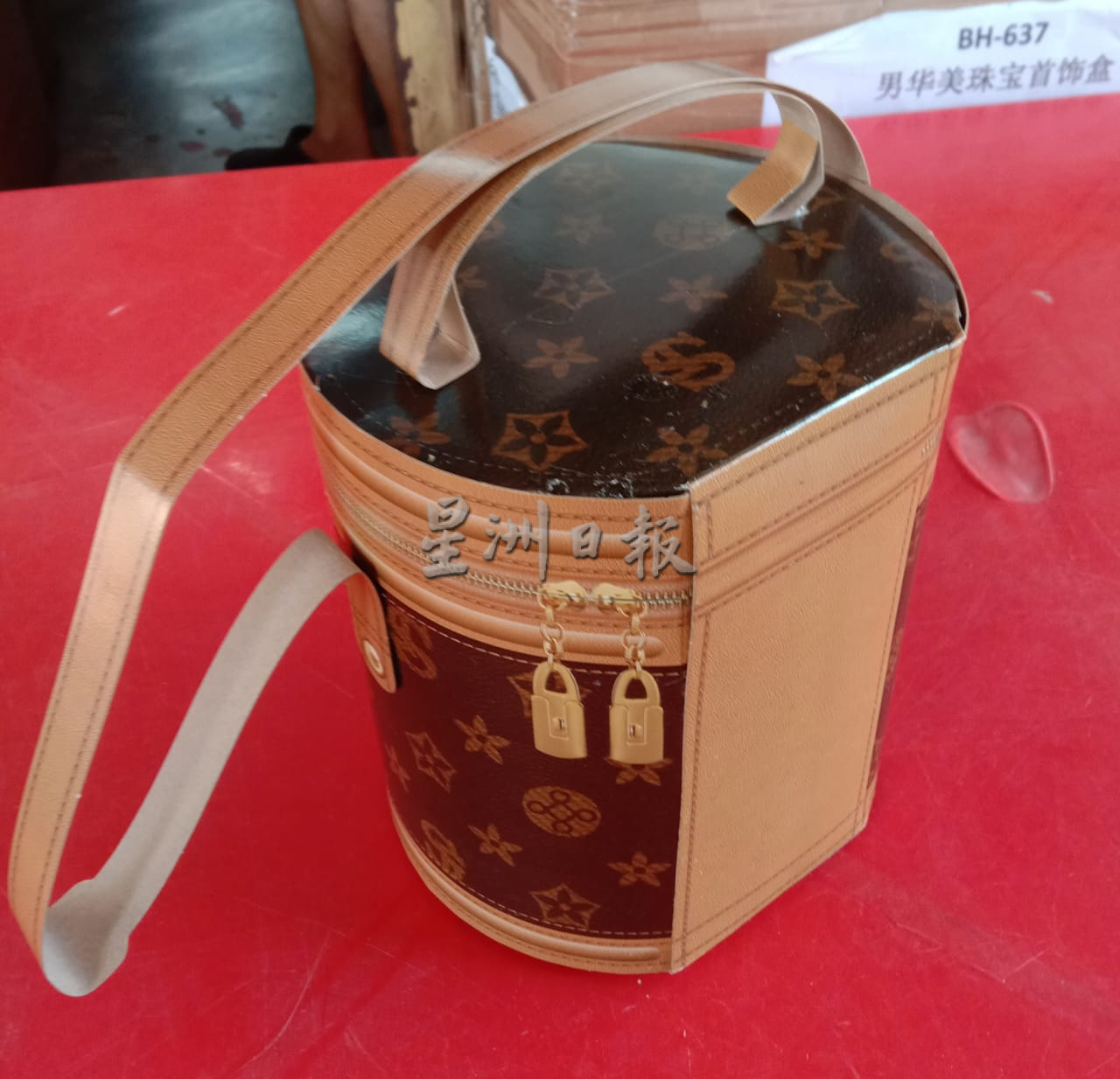 NS马口/孝眷豪气,清明节购邮轮和加油站祭品给先人