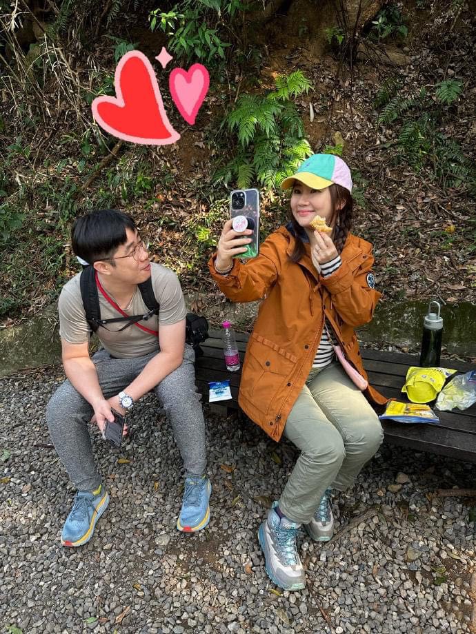 Selina男友无打码正脸照曝光 被双亲“出卖”