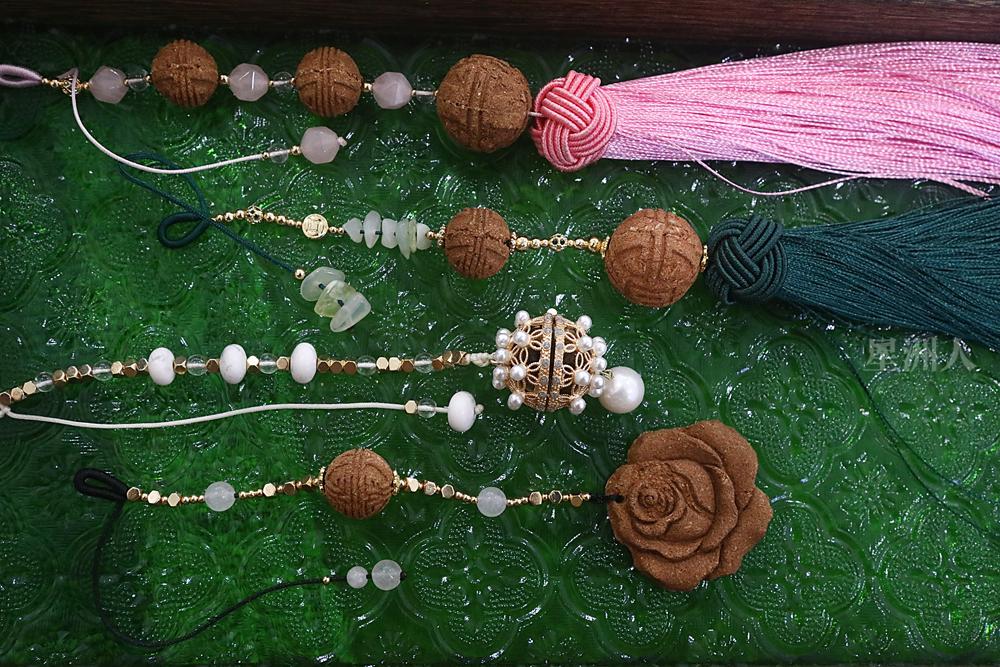 訪做香(《東西》版) 記者:秀華 攝影:黃冰冰