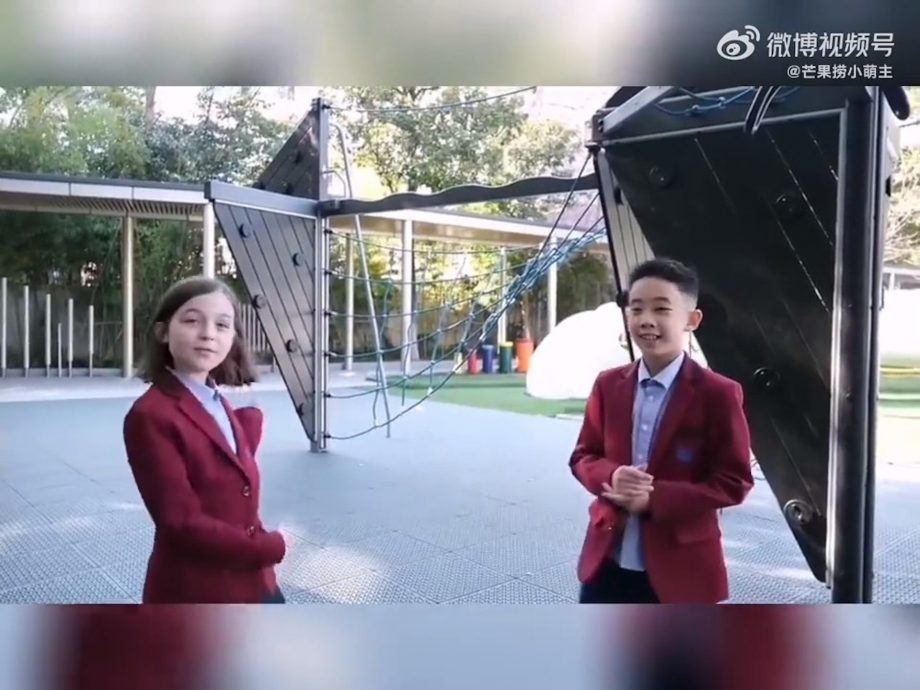 9岁Jasper奶音消失 暴风长高成小帅哥