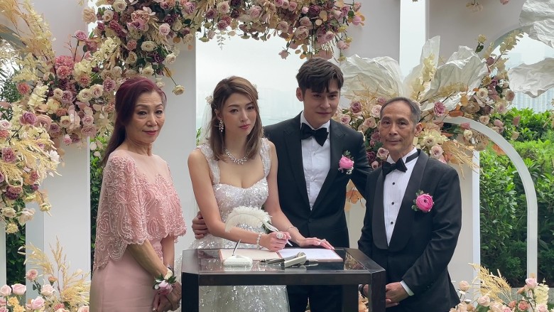 反串美少女战士闯关 陈家乐连诗雅含泪宣誓