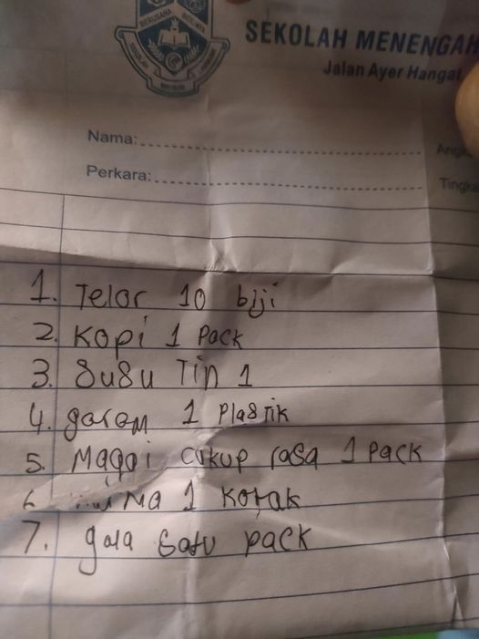 “同学很穷没食物吃想帮他” 母感动儿善心:我们都不容易