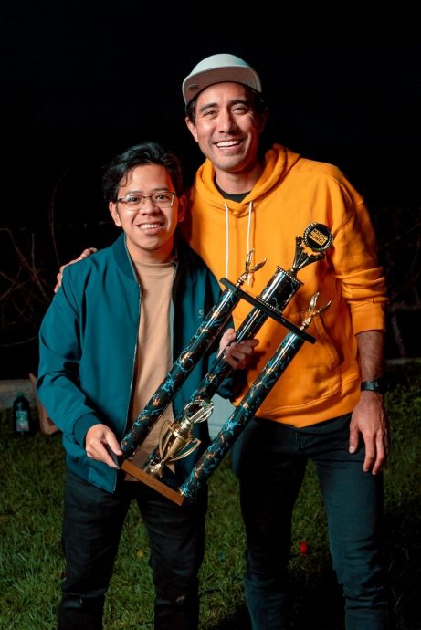 “Sofyank”获“终极VFX挑战-本月的魔术”奖 安华发文祝贺