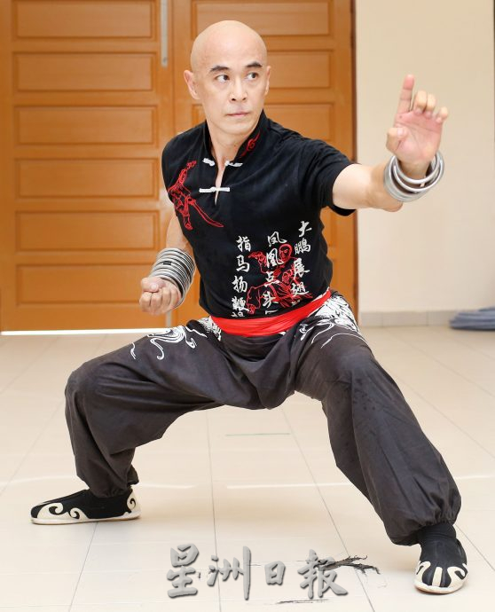 ★/【十八般武艺】/洪拳 少林拳 刀 枪 剑 棍 子母刀 春秋大刀 郑永樑习武30年展精气神 