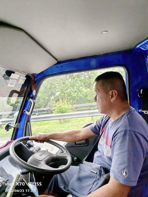 【午餐大哉问/02】拖车司机的午餐:吃饭看停车位,味道价格不care