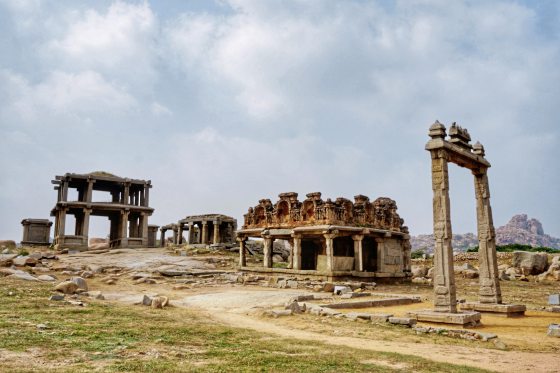 【南印度】Hampi/在石头遗址,寻觅失落的王国