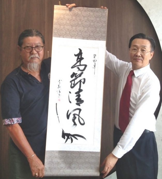 三民独中获中国驻槟领事馆拨11万 建中华文化国际会议交流中心