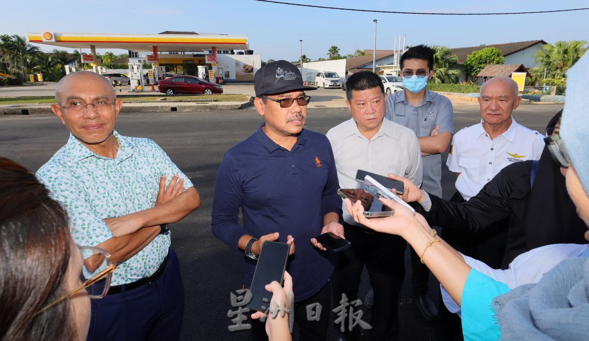东01：沈春祥巡视直落丝丝路维修工程结束并恢复通车