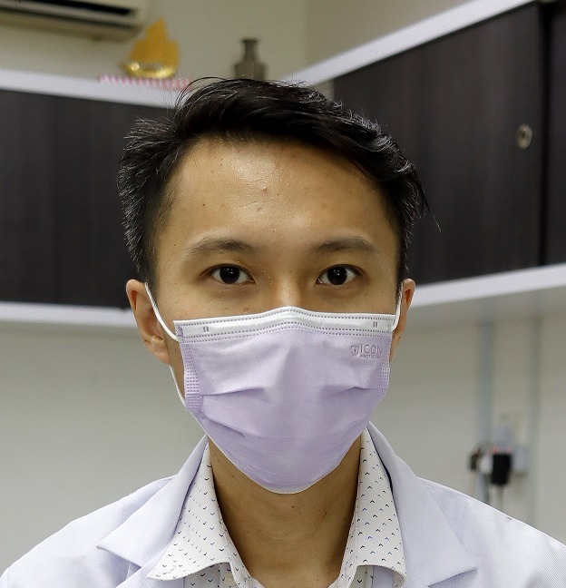 东:天气炎热和开斋节到来,药剂行消署解热药物和防疫用品需求增。