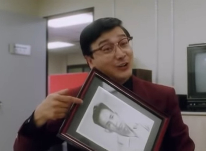 中国登台被亏“捞金” 73岁曹查理怒回怼:我要生活!