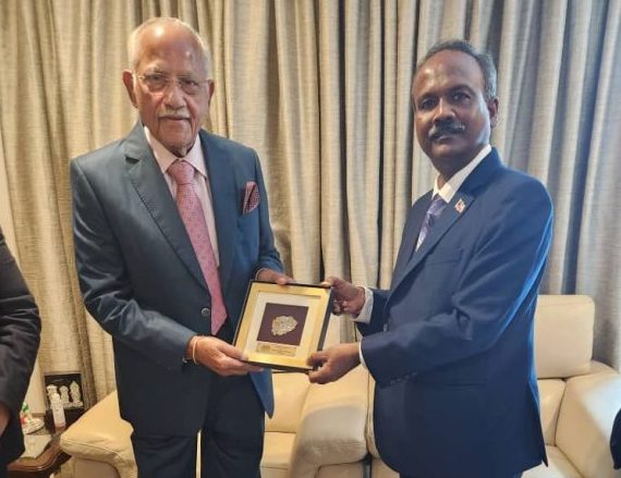 人力资源部长西华古玛日前率团前往印度金奈和新德里进行4天工作访问