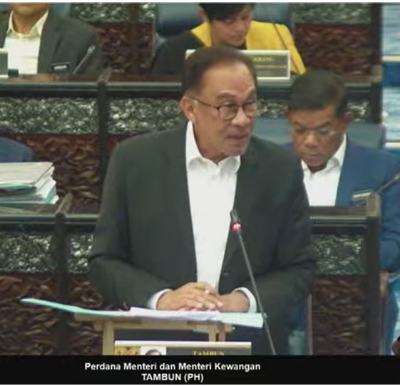 住家范围“禁烟区”是太太命令 安华：支持烟草及吸烟管制法案