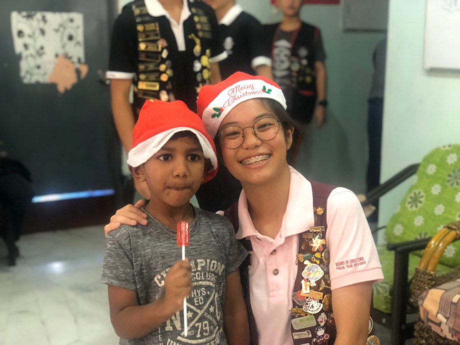 何抒心获哈佛录取 学记生涯建立自信心