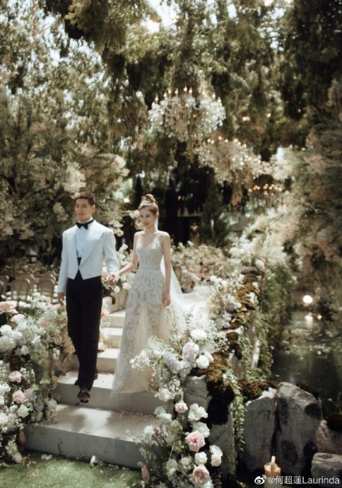 何超莲窦骁婚礼星光暗淡 伴郎团惊见陈柏霖张一山