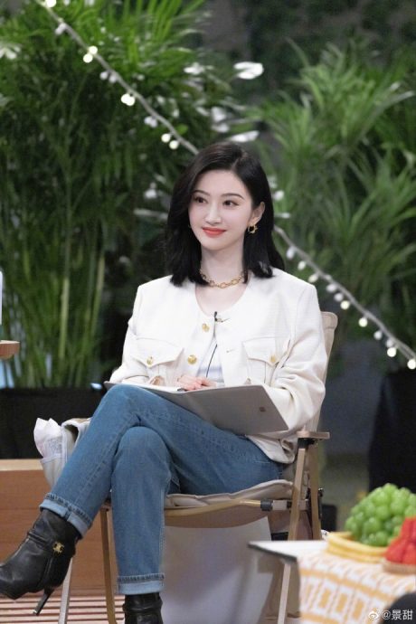 债主以景甜私密片为饵要狗仔帮讨债 张继科被曝已当爸	