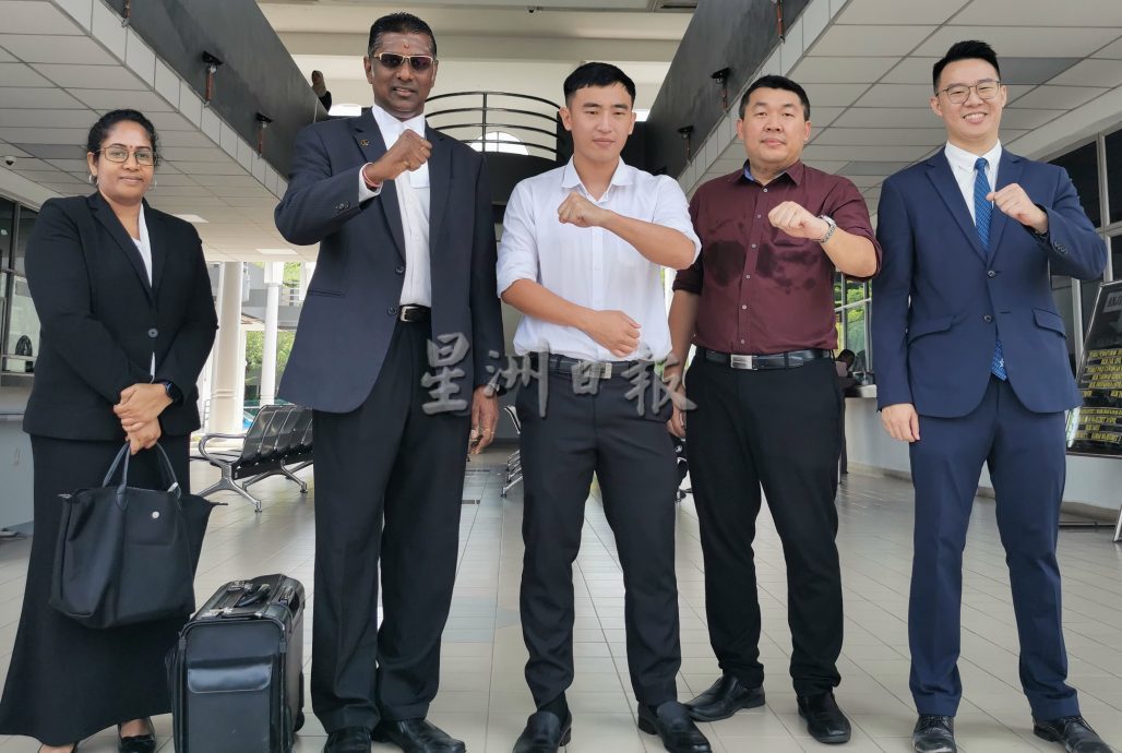 纳吉访大山脚冲突被控，林政行今获撤控无罪释放