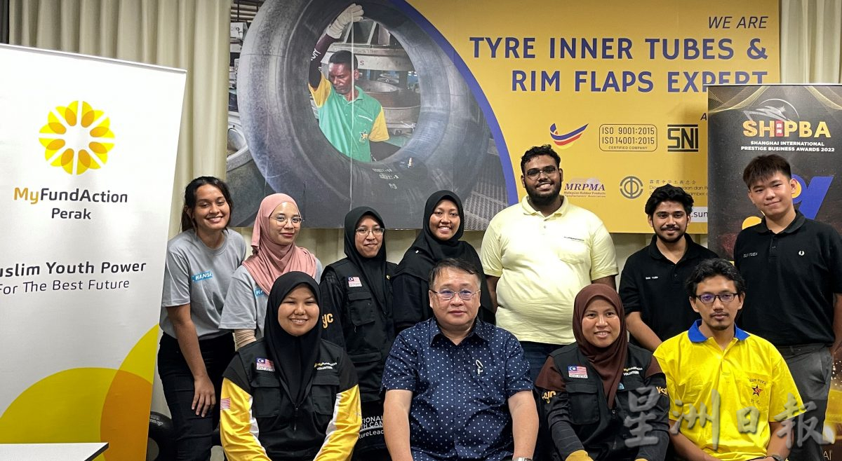 厂商带员工实习生 访贫困家庭送暖感触良多