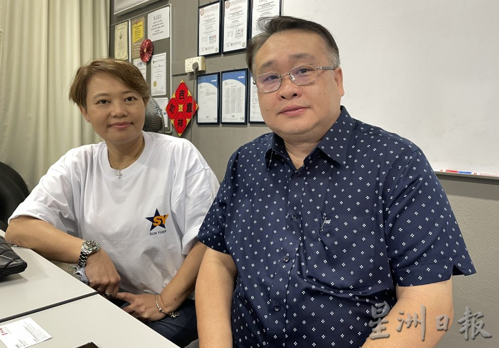 厂商带员工实习生 访贫困家庭送暖感触良多