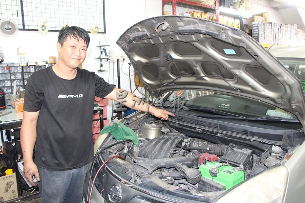 4人吸一氧化碳车撞收费站事件,引擎散发的少量一氧化碳可以进入车内