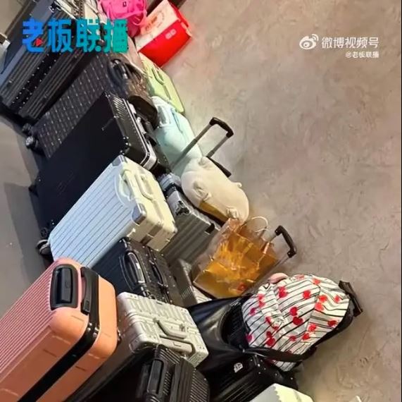 南京海底捞一门店睡满人导致无法用餐