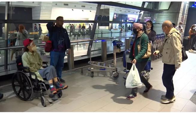 台女游马来西亚车祸 抢救1个半月终回台