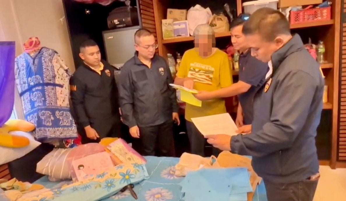 在泰活动中国籍邪教领袖被捕 自称“宇宙之母”兜售“灵丹妙药”