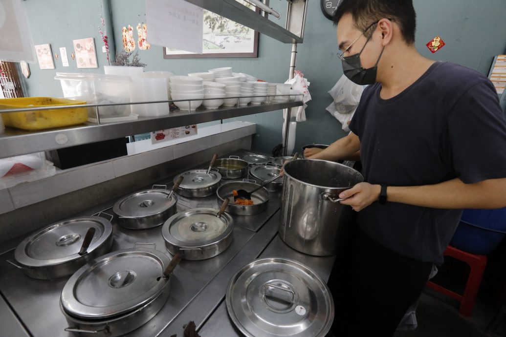 大都会 / 铁路美食2.0-斯里白沙罗东捷运站（Sri Damansara Timur）