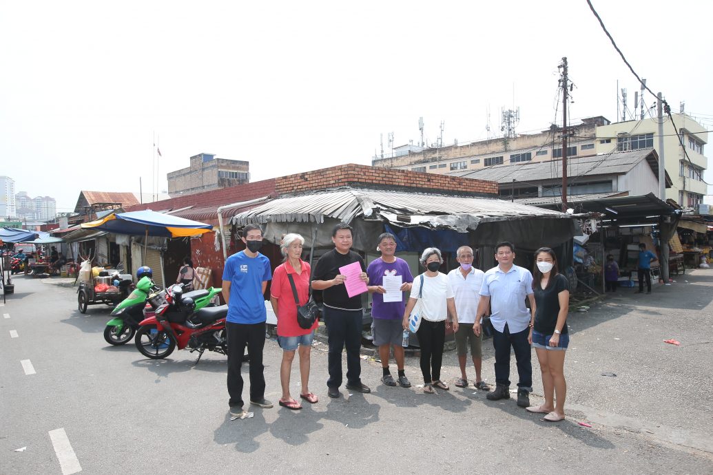 大都会/封面副文/沙登新村小贩要求展延巴刹搬迁日 / 2图