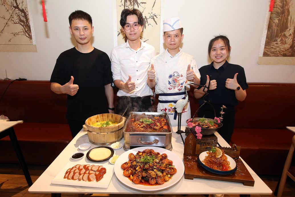 大都会/铁路美食2.0-斯里白沙罗中环捷运站 /14图
