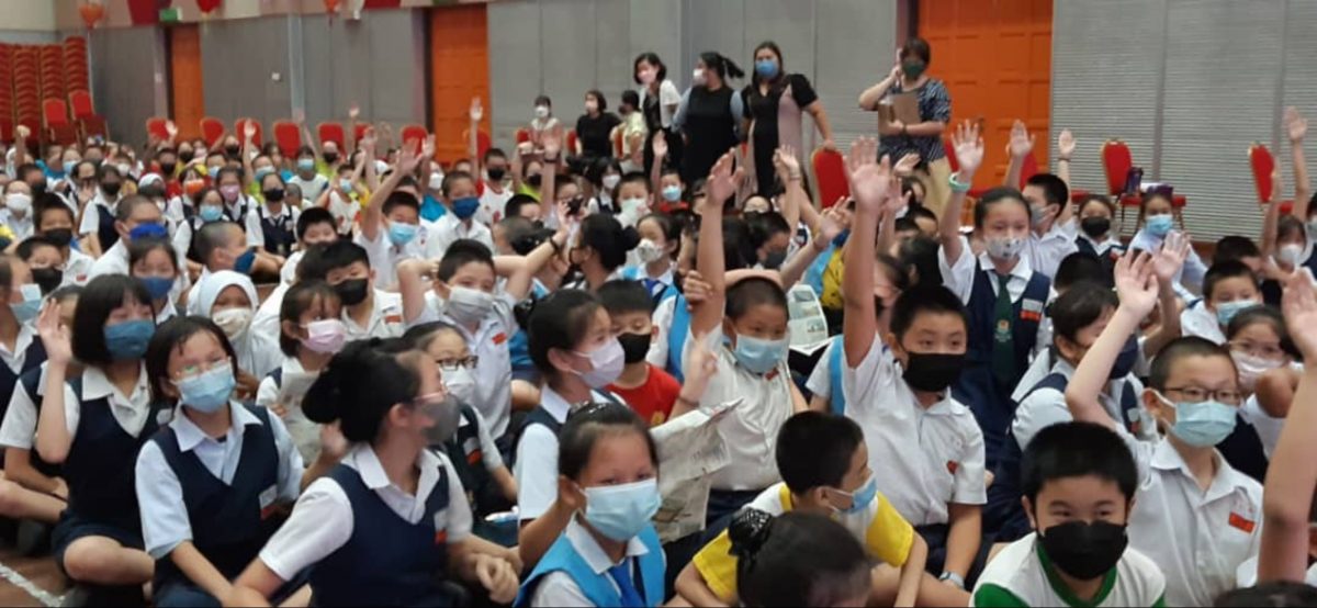 大都会:“高产慈善基金会”赞助巴生培英华小星洲日报阅报计划/5图1 LOGO