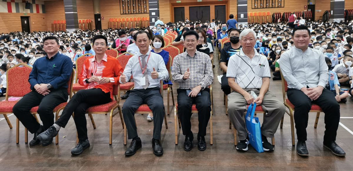 大都会：”Econsave星洲华教义演“，巴生滨华二校造势活动