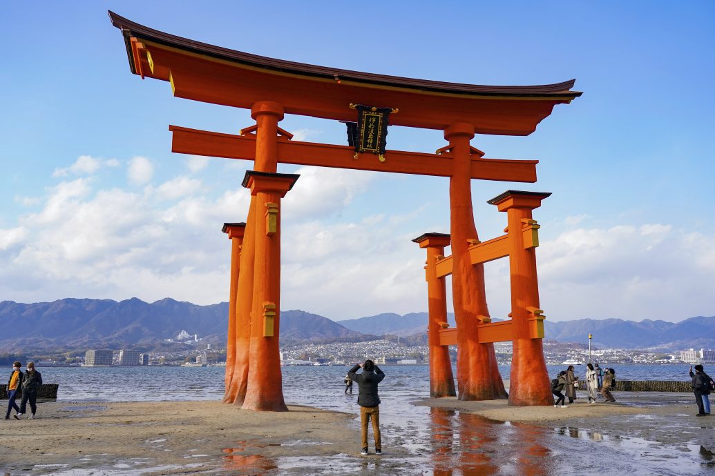 媒体:日本5月8日起入境防疫“大松绑” 没打3针也可游日