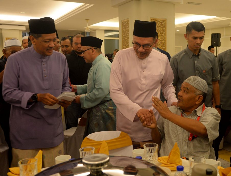 安华:捕大鱼是为了警惕接任者