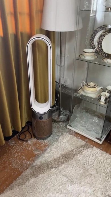 宜家玻璃柜用1年爆破 狮城男子手被割伤