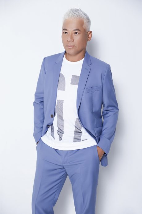 巫启贤庆祝刘文正“复活” 预告个唱要唱师父的歌	