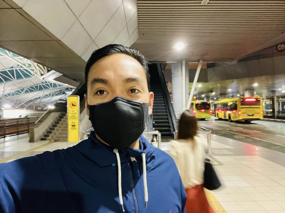 **已签发**柔:应网民要求,柔大臣再在清晨高峰时段视察新山关卡