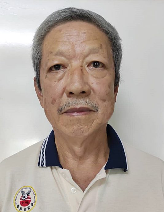 **已签发**柔:政府承认中国11所大学中医学位,古来老中医:是一项突破
