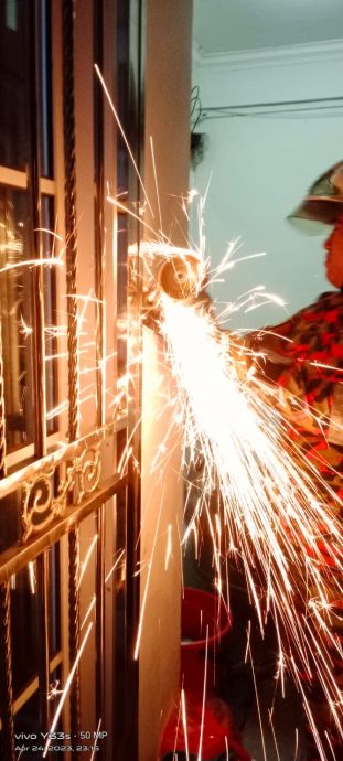 **已签发**柔：独居七旬男失联多时，亲戚上门发现住处已传臭