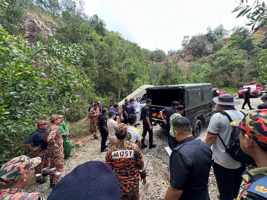 **已签发（完整版）**柔：两天前骑车到可可苑蓝湖失踪，63岁刘有富证实湖中溺毙