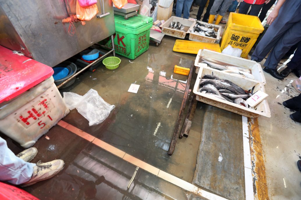 巴生市会放眼半年解决 中路大巴刹要零“劳板”