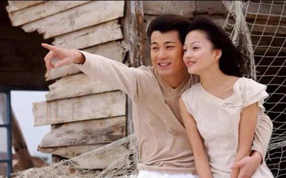 张韶涵合体许绍洋  网惊：20年没变样