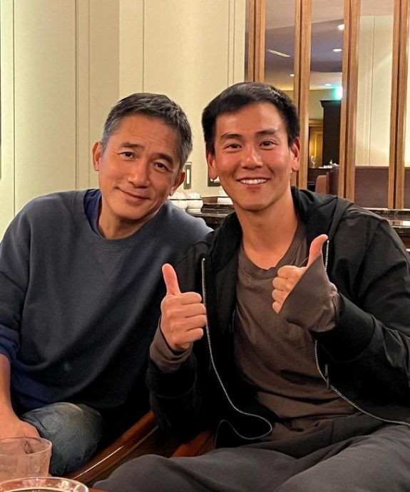  彭于晏合体梁朝伟 同框像“父子”